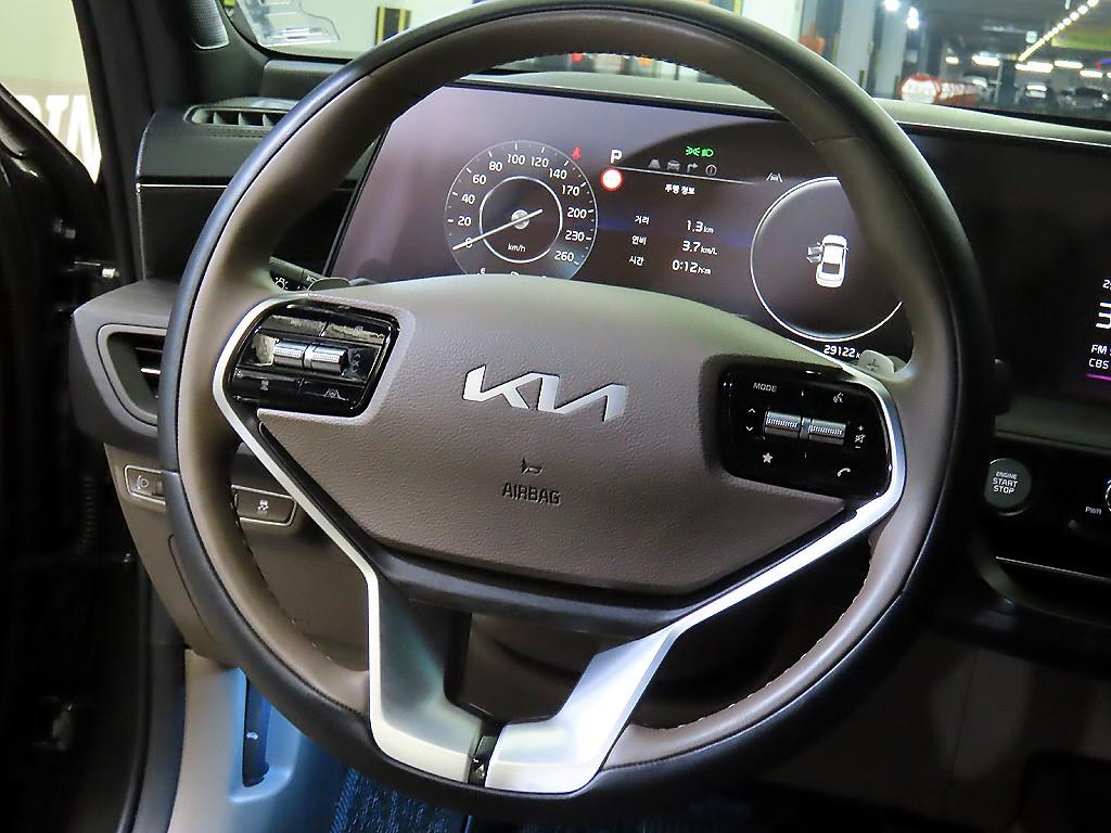 KIA K8 - Vista 8