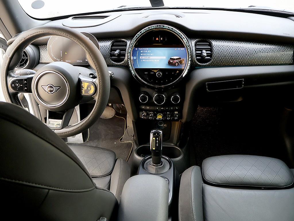 Mini Cooper Electric - Vista 9