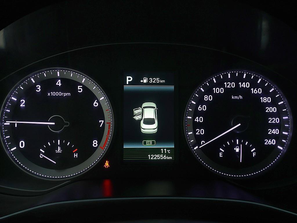 HYUNDAI Grandeur - Vista 11