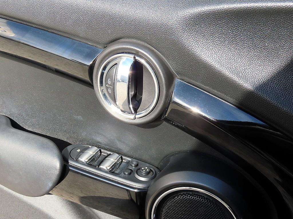 Mini Cooper - Vista 11