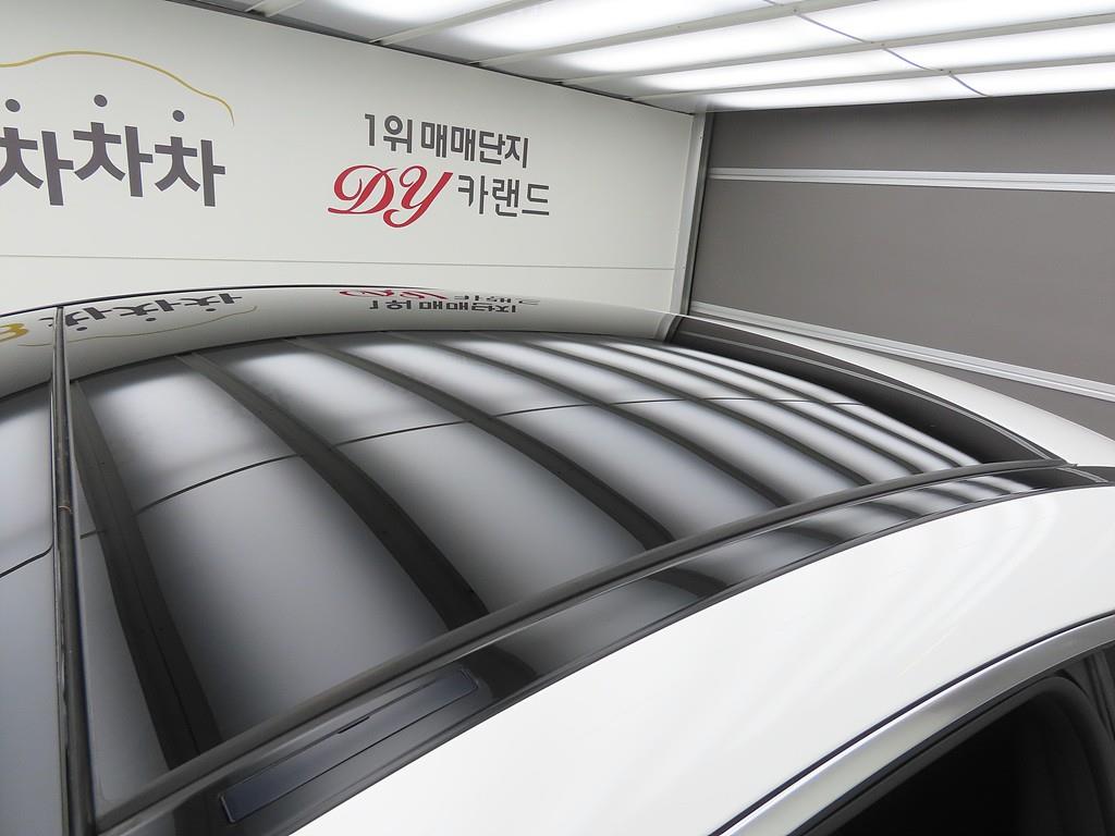 Mercedes Benz C Class - Vista 12