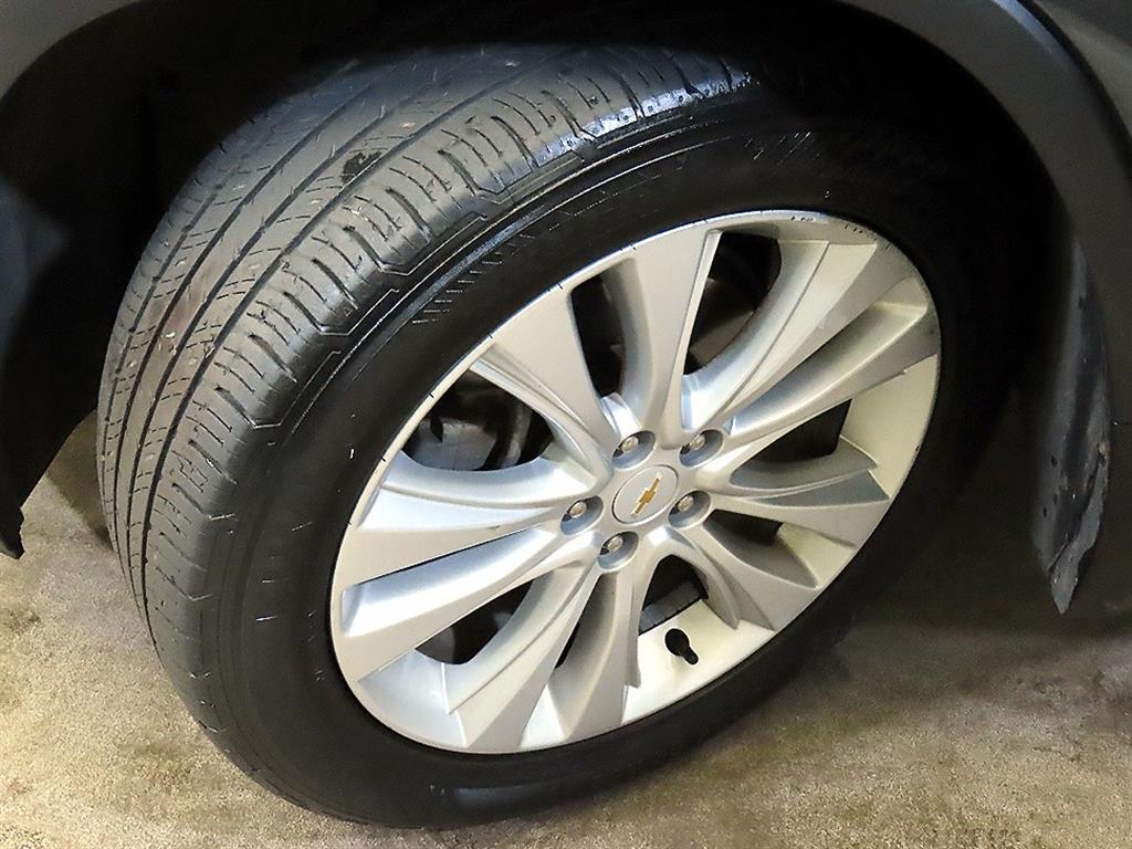 Chevrolet Trax 2017 Gris - Importación desde Corea - HF Imports Iquique - Foto 19