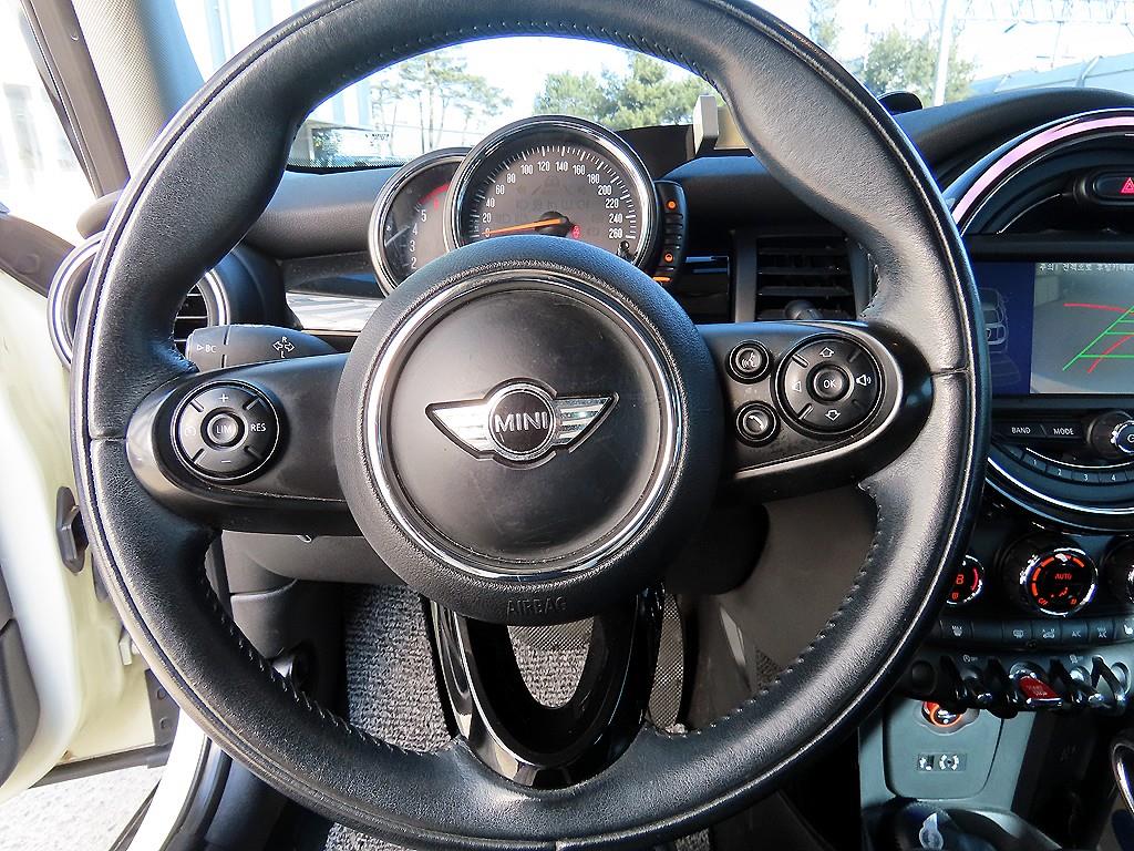 Mini Cooper - Vista 8