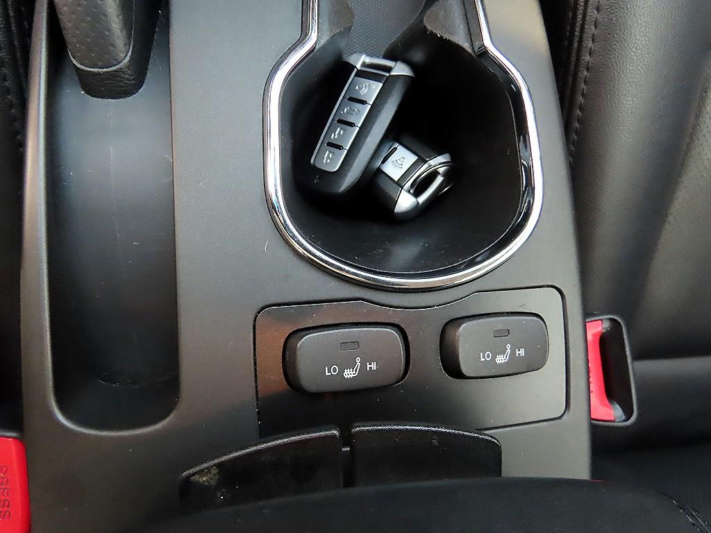 Ssangyong Korando 2014 Negro - Importación desde Corea - HF Imports Iquique - Foto 13