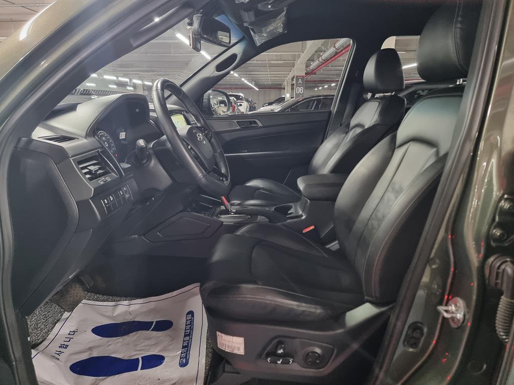 Ssangyong Rexton - Vista 5