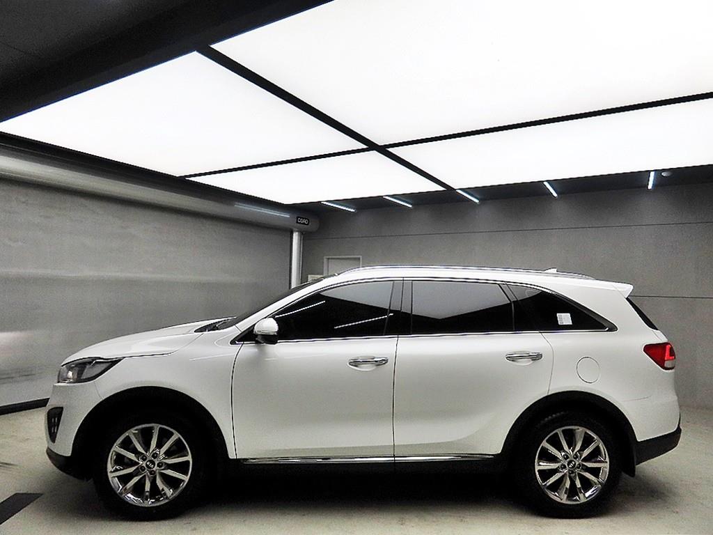 KIA Sorento - Vista 4