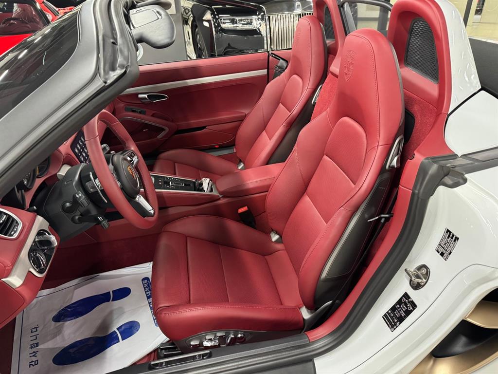 Porsche 718 - Vista 8