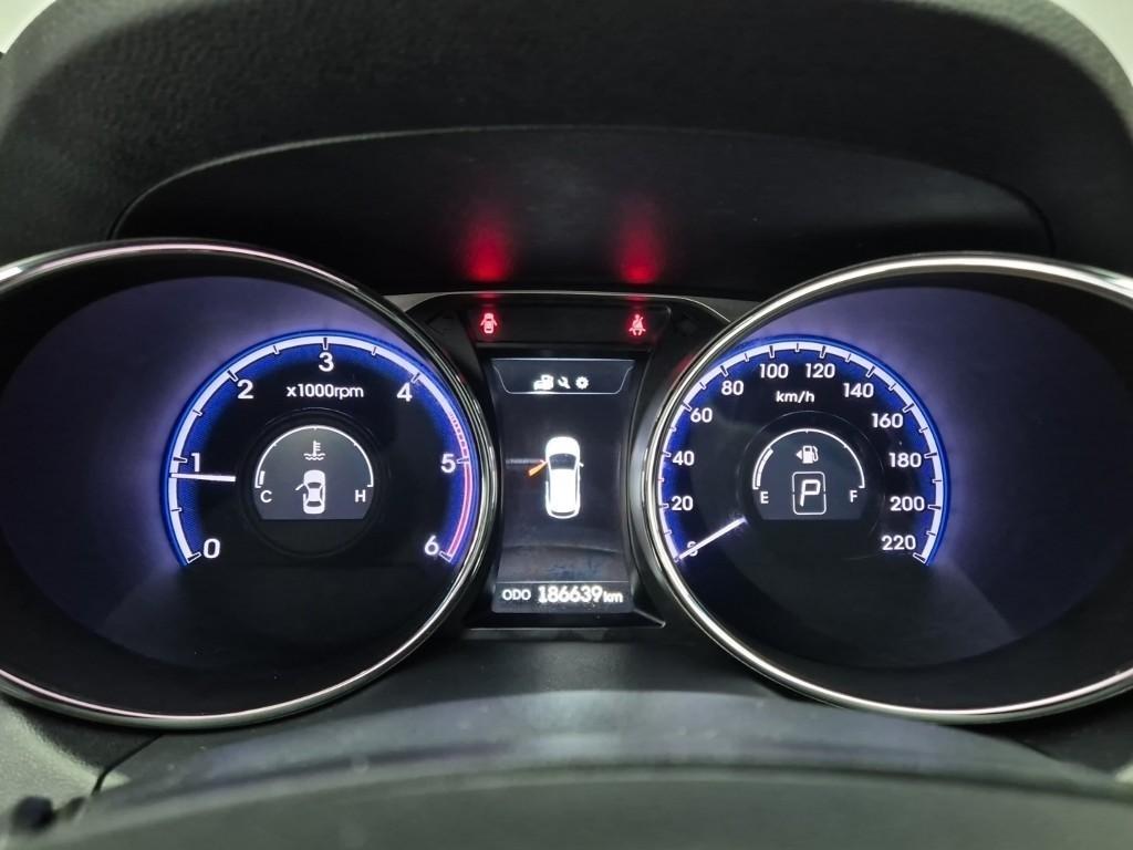 HYUNDAI Tucson - Vista 6