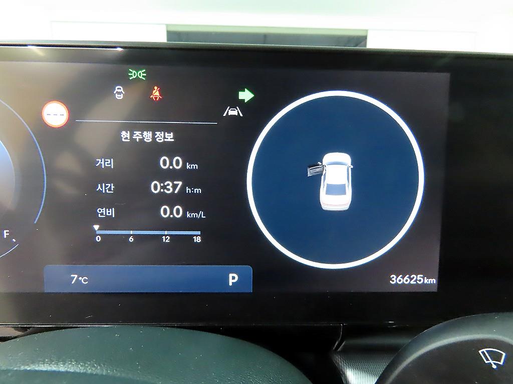 HYUNDAI Grandeur - Vista 8