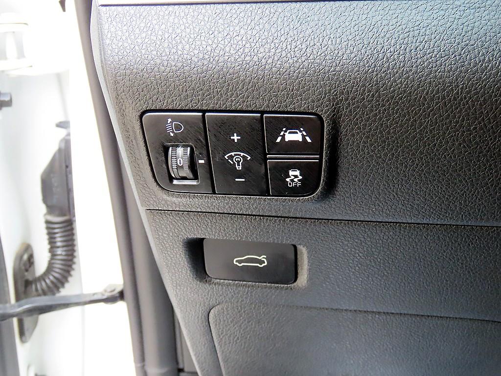 KIA K5 2020 Blanco - Importación desde Corea - HF Imports Iquique - Foto 13