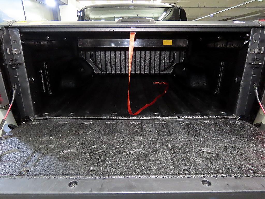 KIA Tasman 2026 Negro - Importación desde Corea - HF Imports Iquique - Foto 17