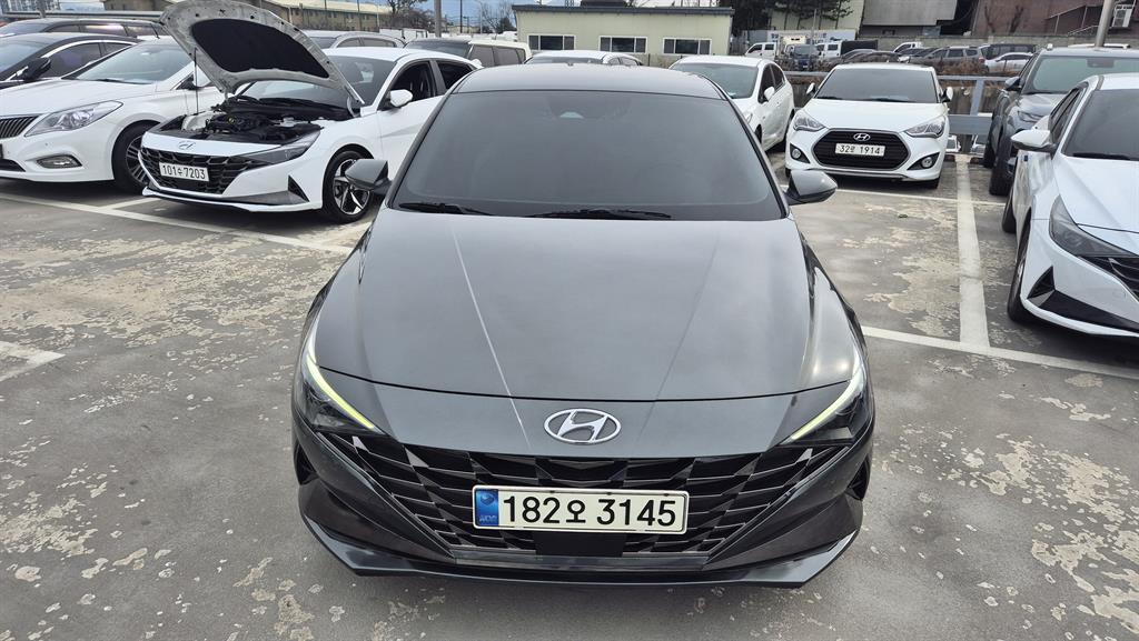 HYUNDAI Avante 2021 Gris - Importación desde Corea - HF Imports Iquique - Foto 1