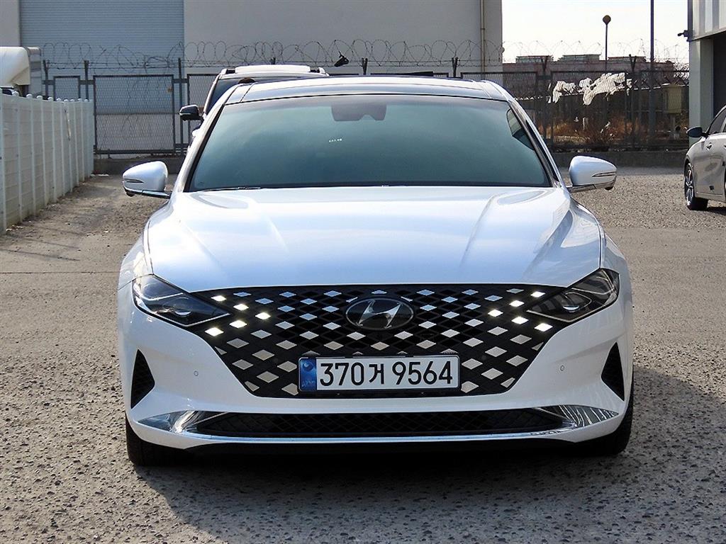HYUNDAI Grandeur 2023 Blanco - Importación desde Corea - HF Imports Iquique - Foto 1