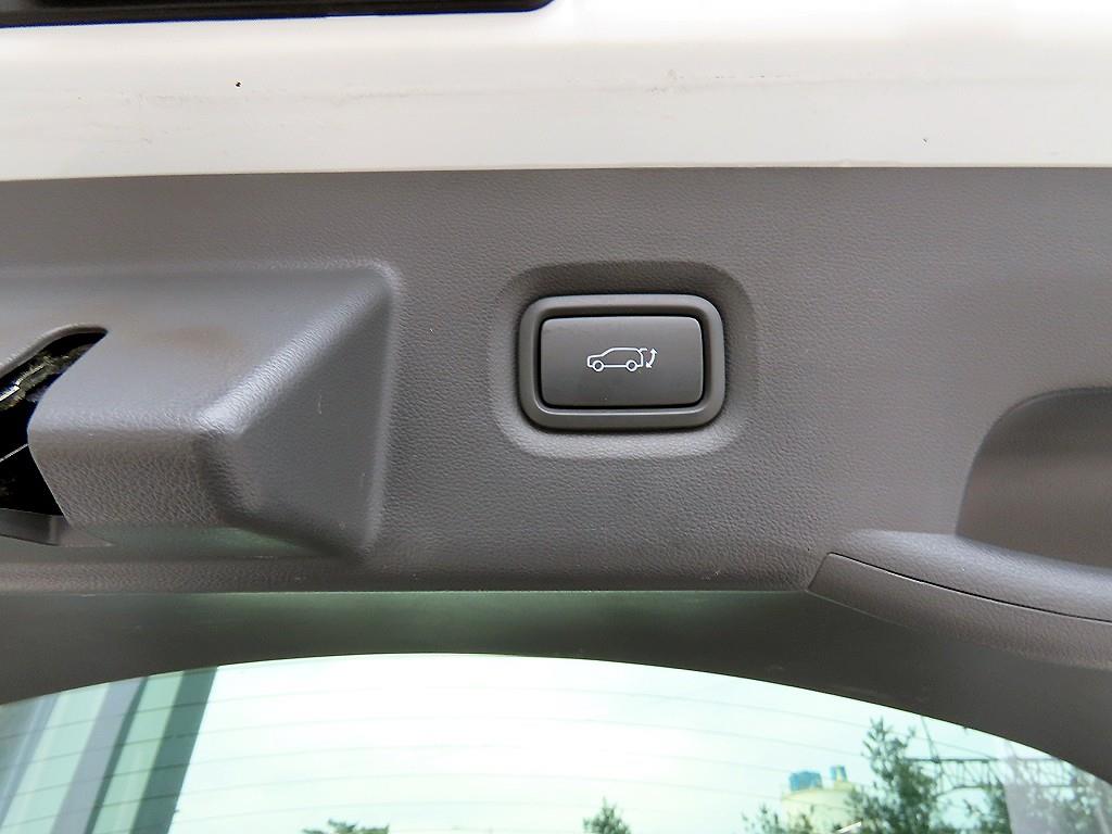 HYUNDAI Ioniq 5 2022 Blanco - Importación desde Corea - HF Imports Iquique - Foto 17