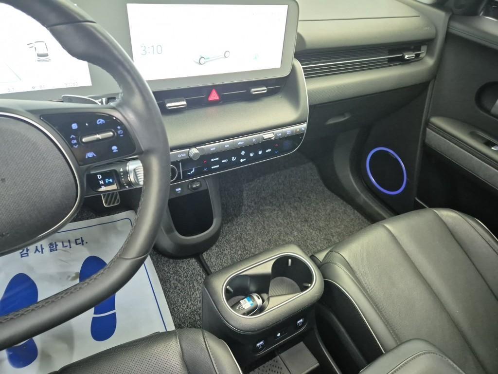 HYUNDAI Ioniq 5 - Vista 10