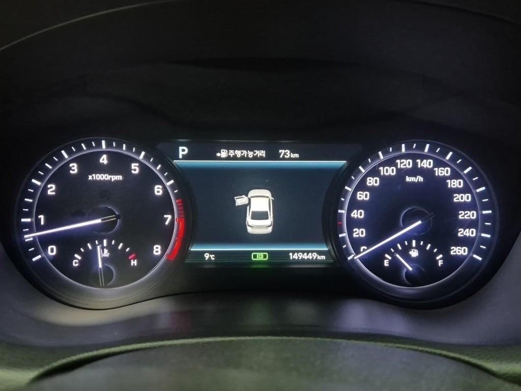 Genesis G80 - Vista 6