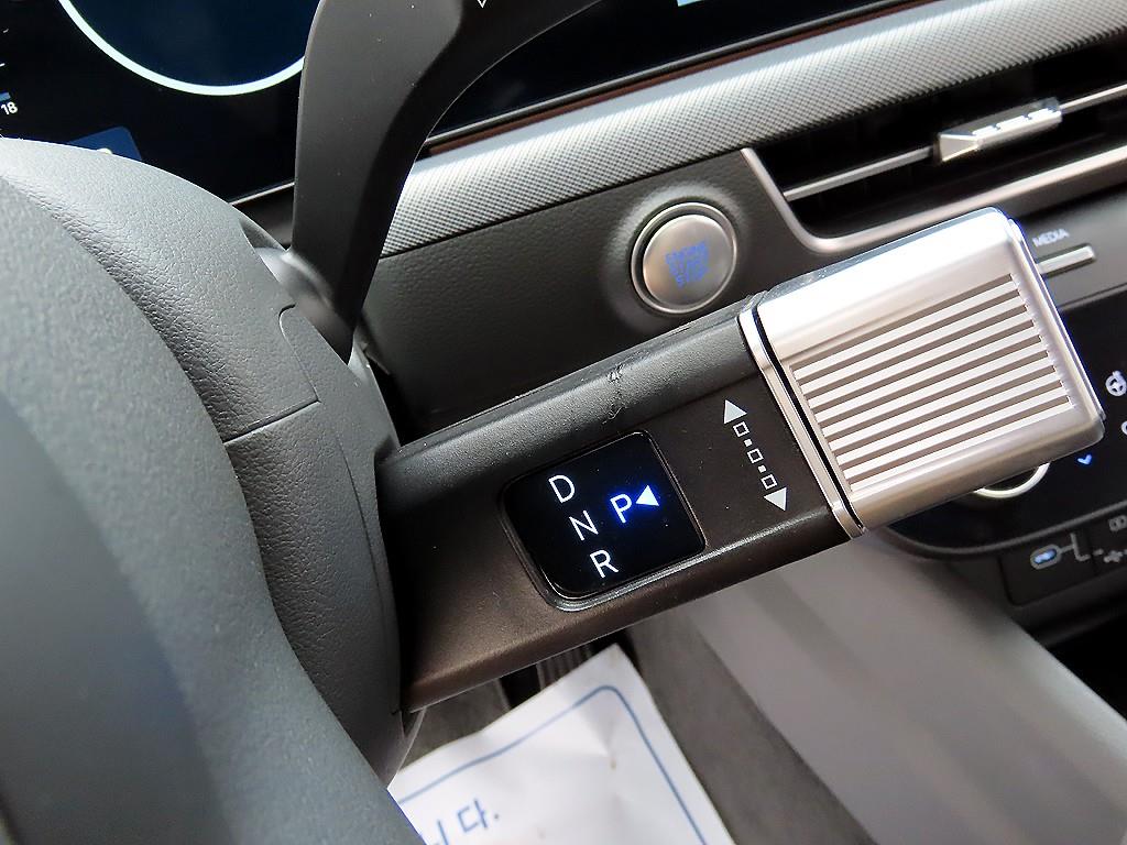 HYUNDAI Sonata - Vista 10