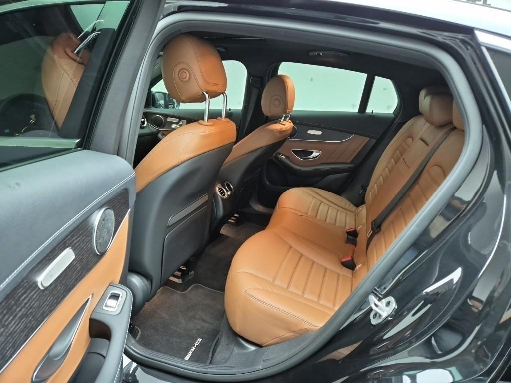 Mercedes Benz GLC Class - Vista 9