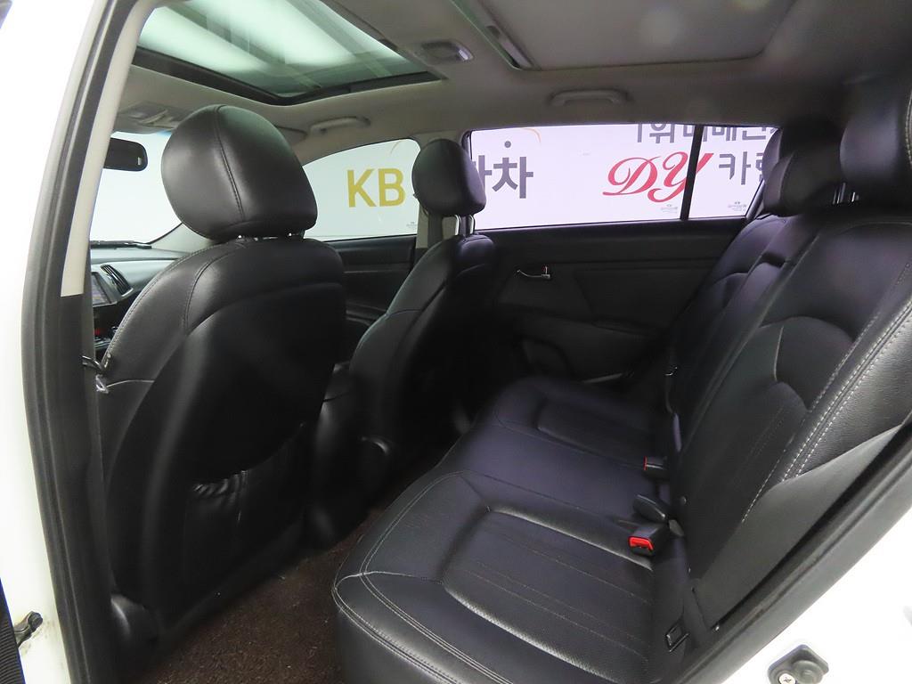 KIA Sportage - Vista 6