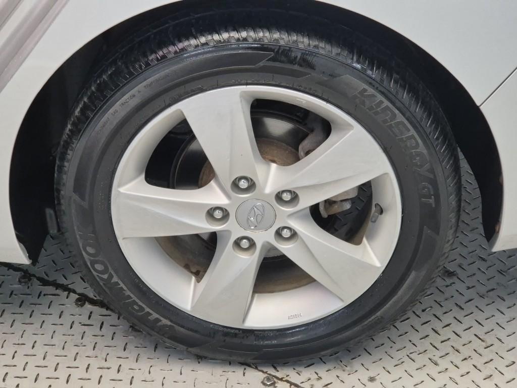 HYUNDAI Avante 2013 Plateado - Importación desde Corea - HF Imports Iquique - Foto 20