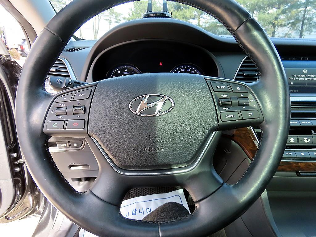 HYUNDAI Aslan - Vista 8