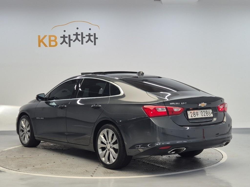 Chevrolet Malibu - Vista 2