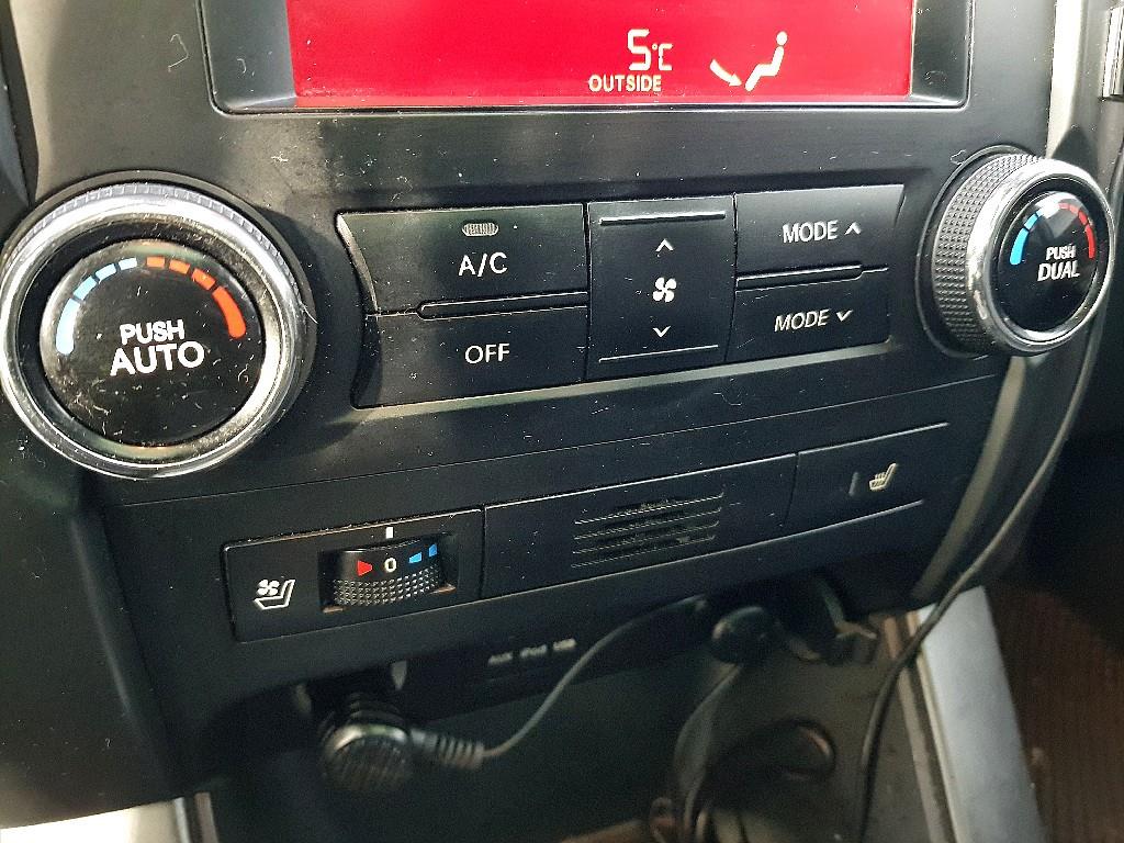 KIA Sorento 2010 Plateado - Importación desde Corea - HF Imports Iquique - Foto 13