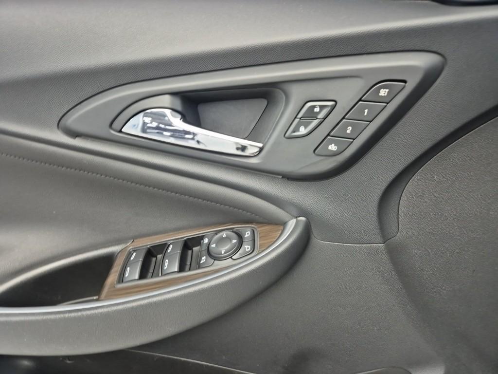 Chevrolet Malibu 2019 Blanco - Importación desde Corea - HF Imports Iquique - Foto 18