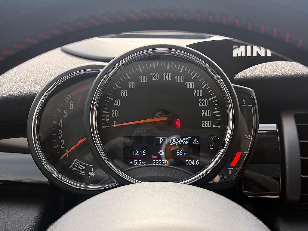 Mini Cooper - Vista 7