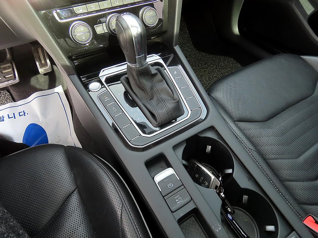 Volkswagen Arteon - Vista 11