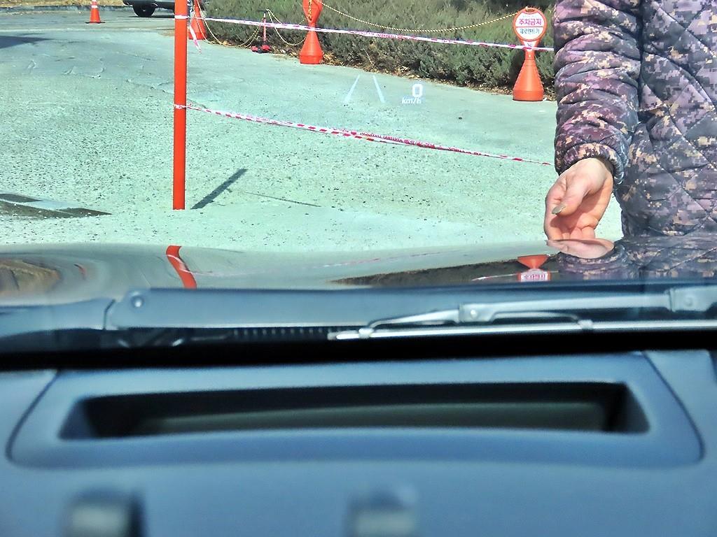 HYUNDAI Aslan - Vista 10