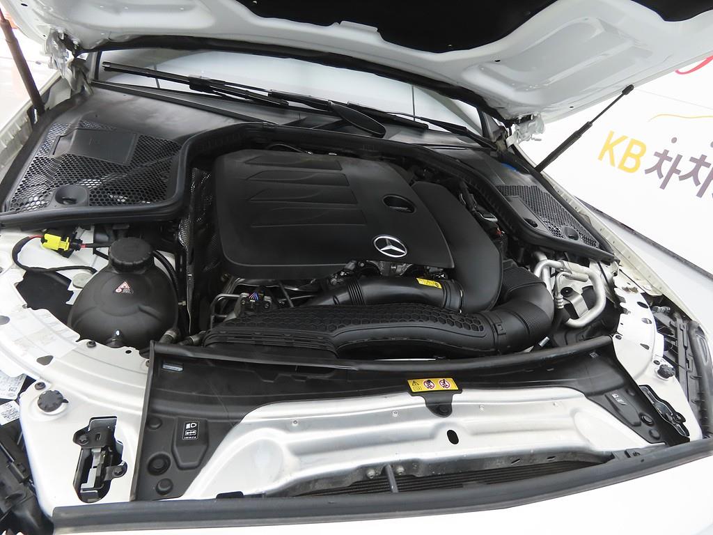 Mercedes Benz C Class 2023 Blanco - Importación desde Corea - HF Imports Iquique - Foto 19