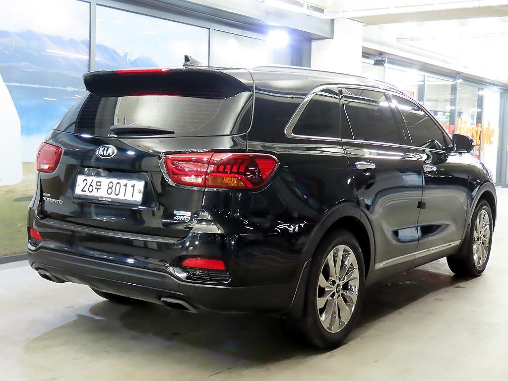 KIA Sorento - Vista 4