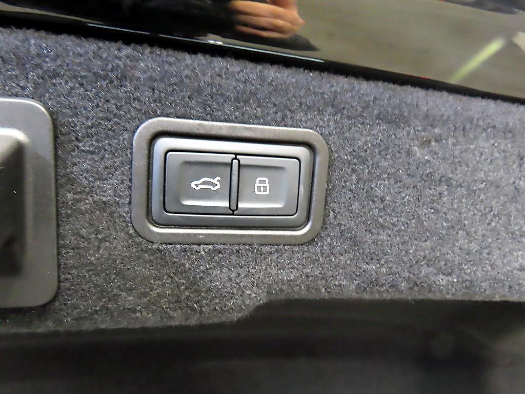 Audi A8 2021 Negro - Importación desde Corea - HF Imports Iquique - Foto 15