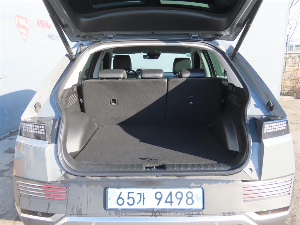 HYUNDAI Ioniq 5 - Vista 9