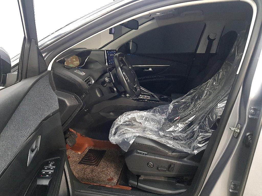 Peugeot 5008 - Vista 8