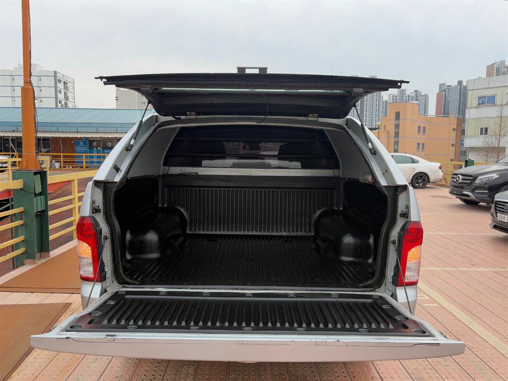 Ssangyong Korando 2017 Plateado - Importación desde Corea - HF Imports Iquique - Foto 19