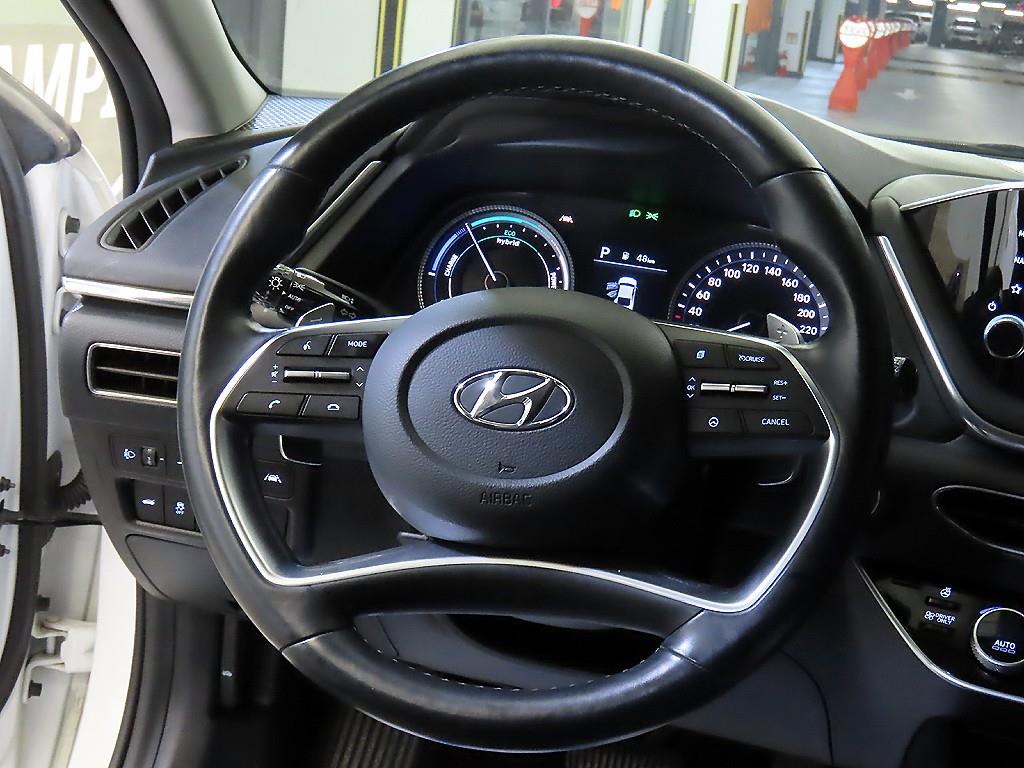 HYUNDAI Sonata - Vista 8