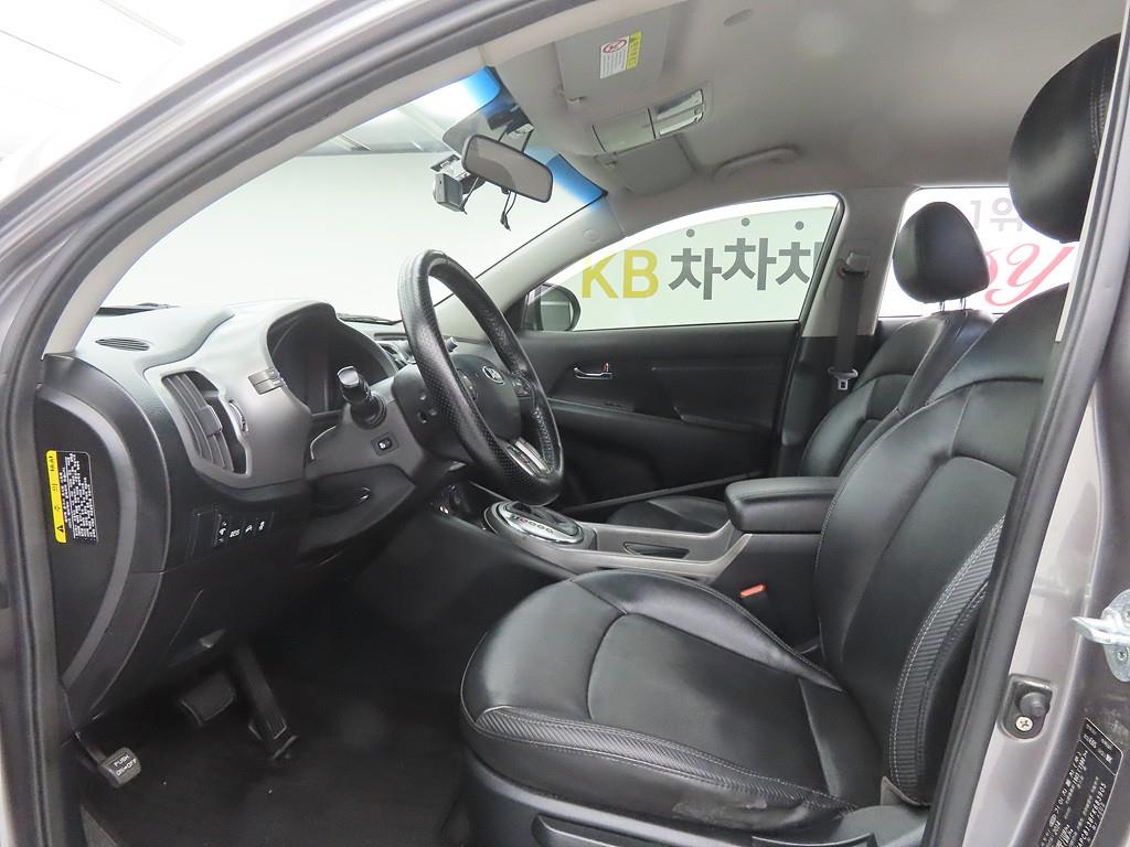 KIA Sportage - Vista 5