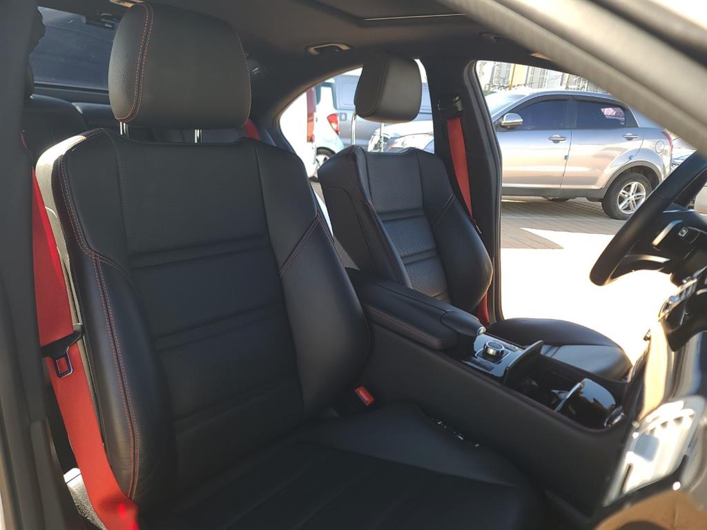 Mercedes Benz CLS Class - Vista 10