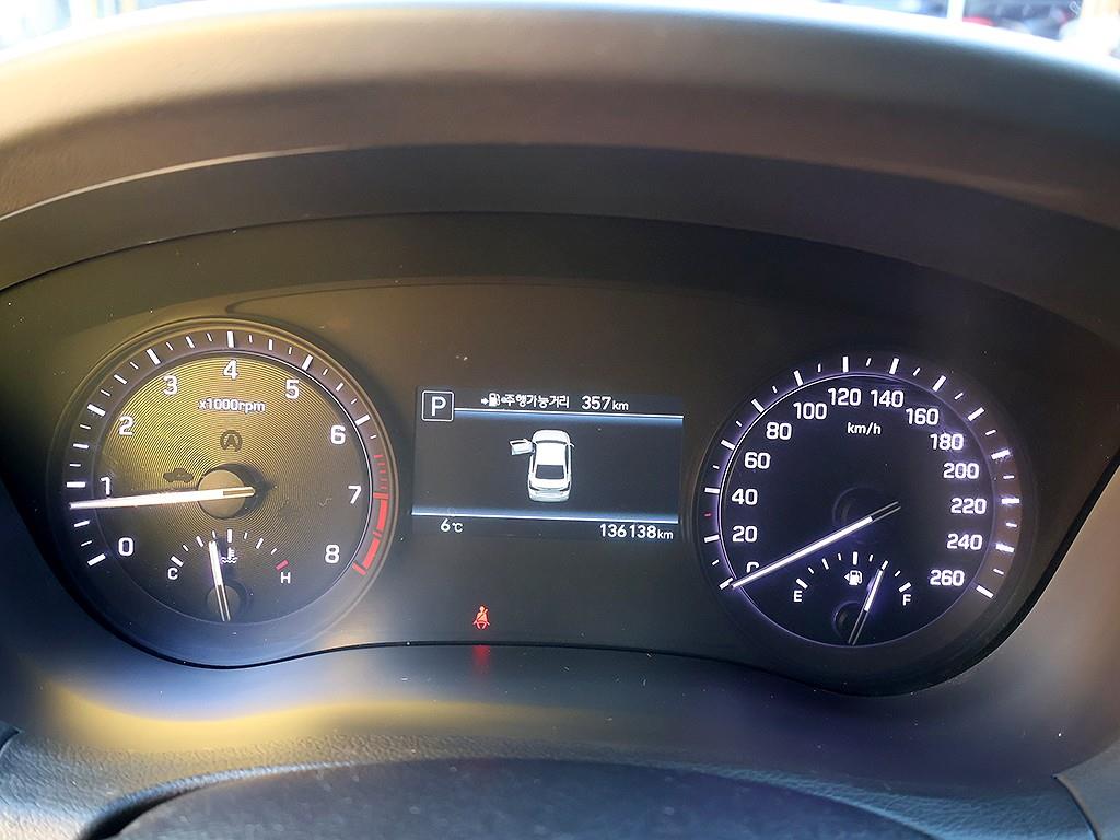 Genesis G80 - Vista 11