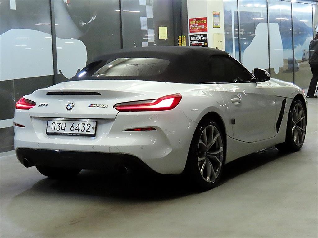 BMW Z4 - Vista 4