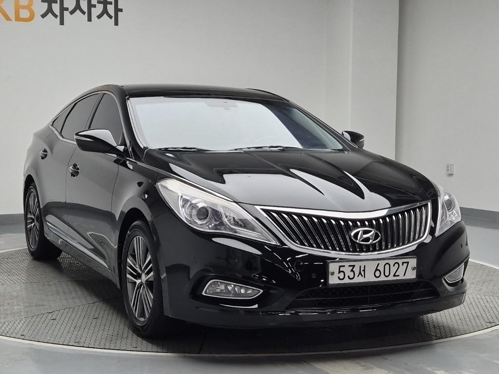 HYUNDAI Grandeur - Vista 4