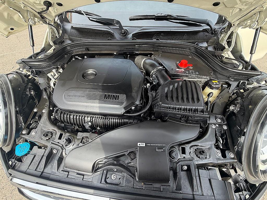 Mini Cooper 2020 the color of pearl - Importación desde Corea - HF Imports Iquique - Foto 16