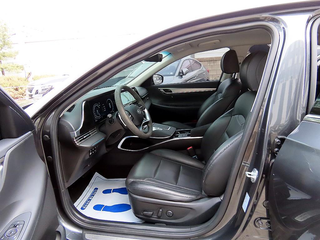 HYUNDAI Grandeur - Vista 5