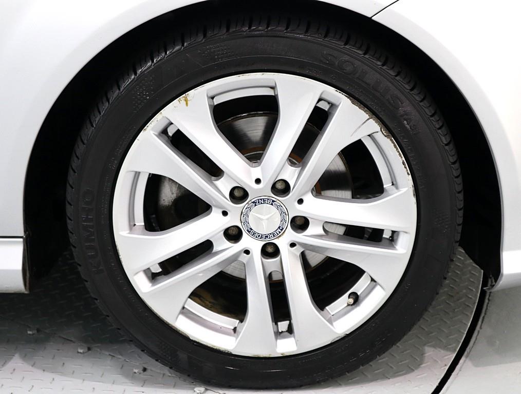 Mercedes Benz C Class 2012 Gris - Importación desde Corea - HF Imports Iquique - Foto 18