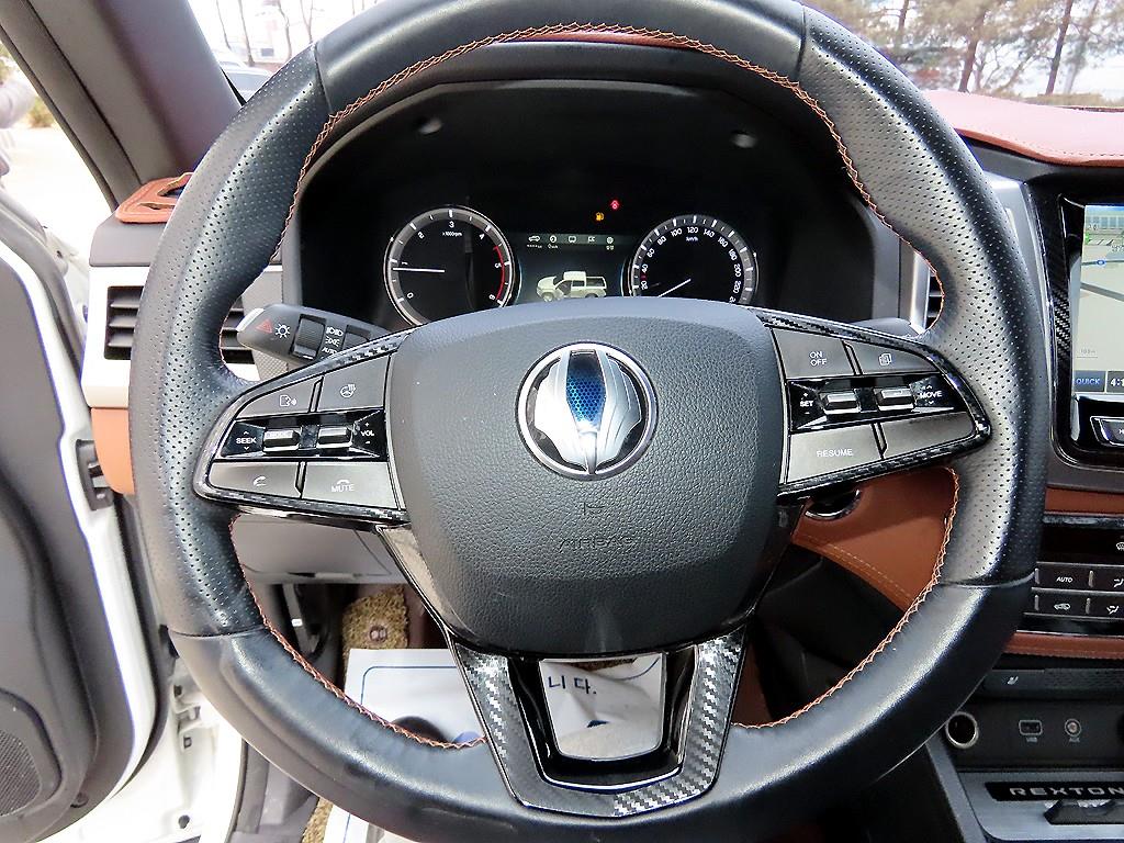 Ssangyong Rexton - Vista 8