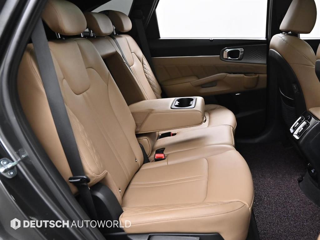 KIA Sorento - Vista 12