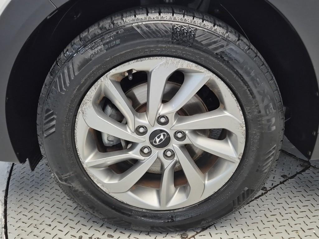 HYUNDAI Tucson - Vista 8