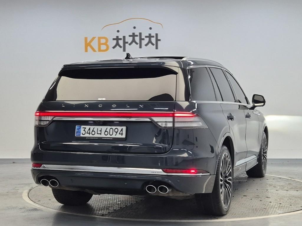 Lincoln Aviator - Vista 4